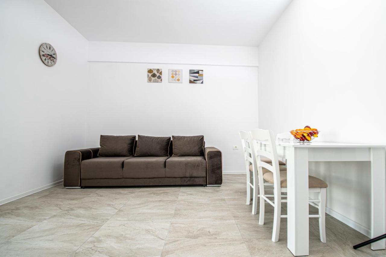 Năvodari Danilo Apartments Mamaia Nord מראה חיצוני תמונה