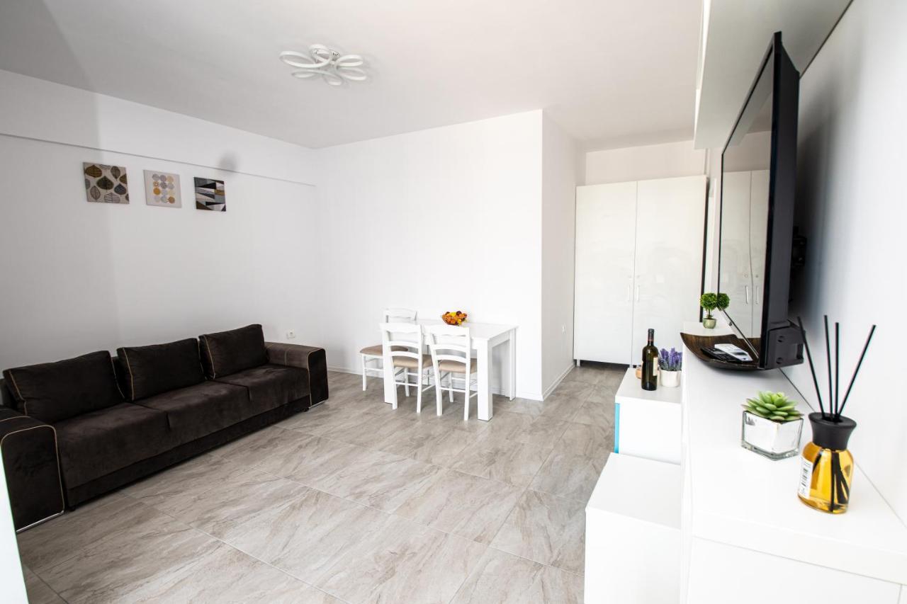 Năvodari Danilo Apartments Mamaia Nord מראה חיצוני תמונה
